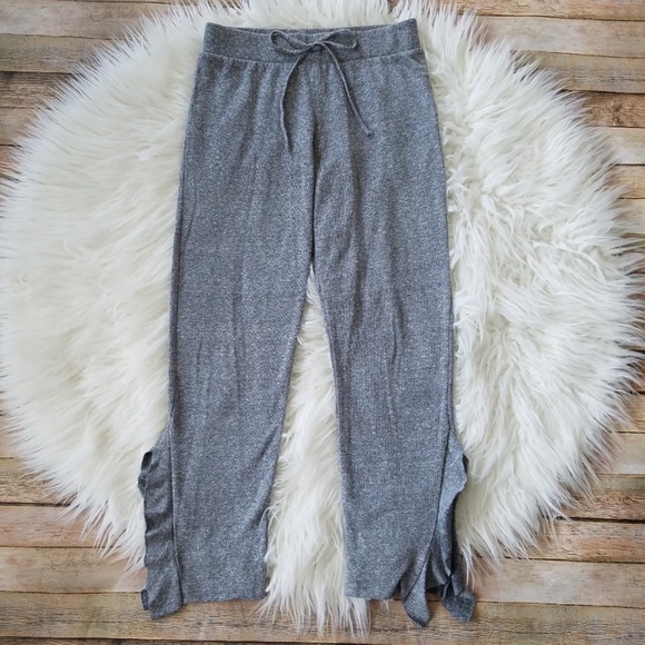 Lanston Crop Ruffle Pant - Picture 2 of 7